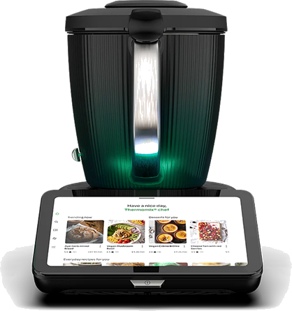 Thermomix TM7 avec écran Cookidoo affichant la recette